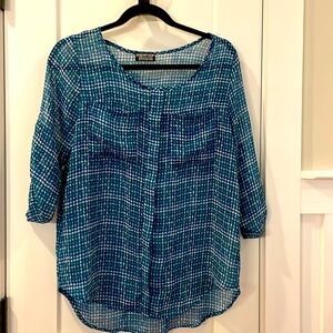 Papermoon - Size S - 3/4 length sleeve with button detail